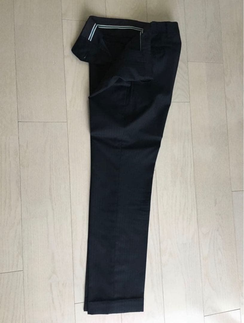 美品　ロロピアーナ　スーツ　黒　イタリア生地　共布有　メリノウール100%