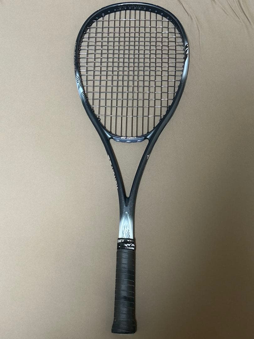 ヨネックス　　ラケット　ボルトレイジ8s