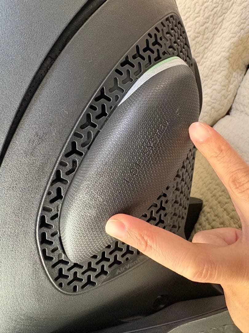 2024Cybex クラウドG i-Size チャイルドシート　アダプター付き