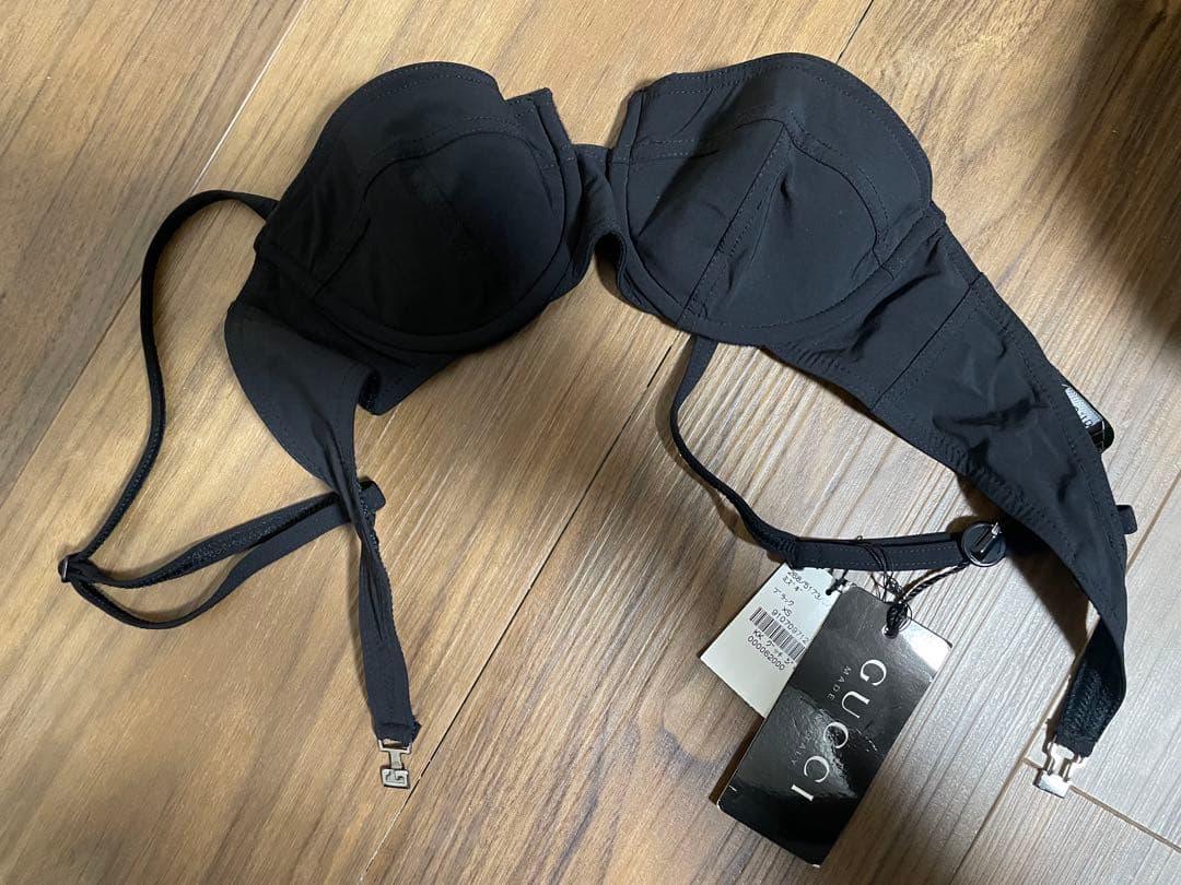 激レア！GUCCI ブラック セパレートビキニ