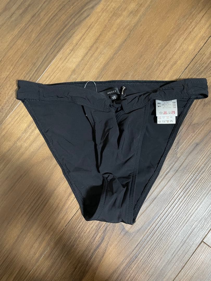 激レア！GUCCI ブラック セパレートビキニ
