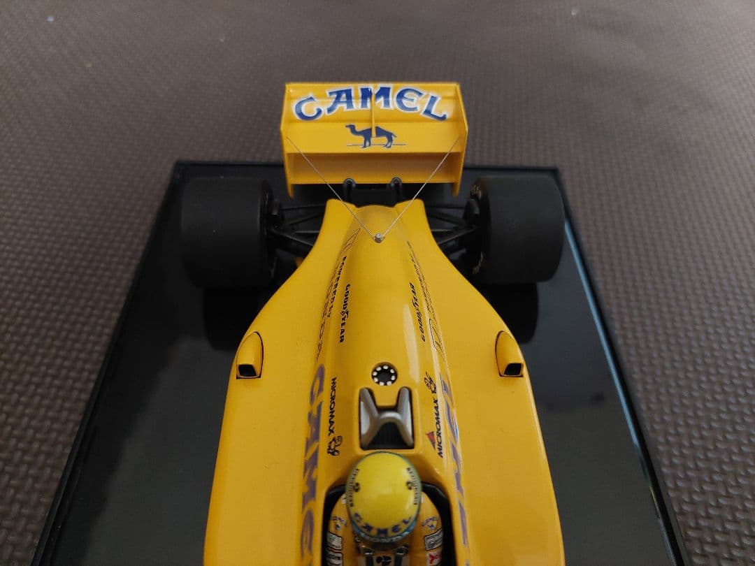ミニチャンプス 1/18 ロータス 99T A.セナ 1987 CAMELロゴ