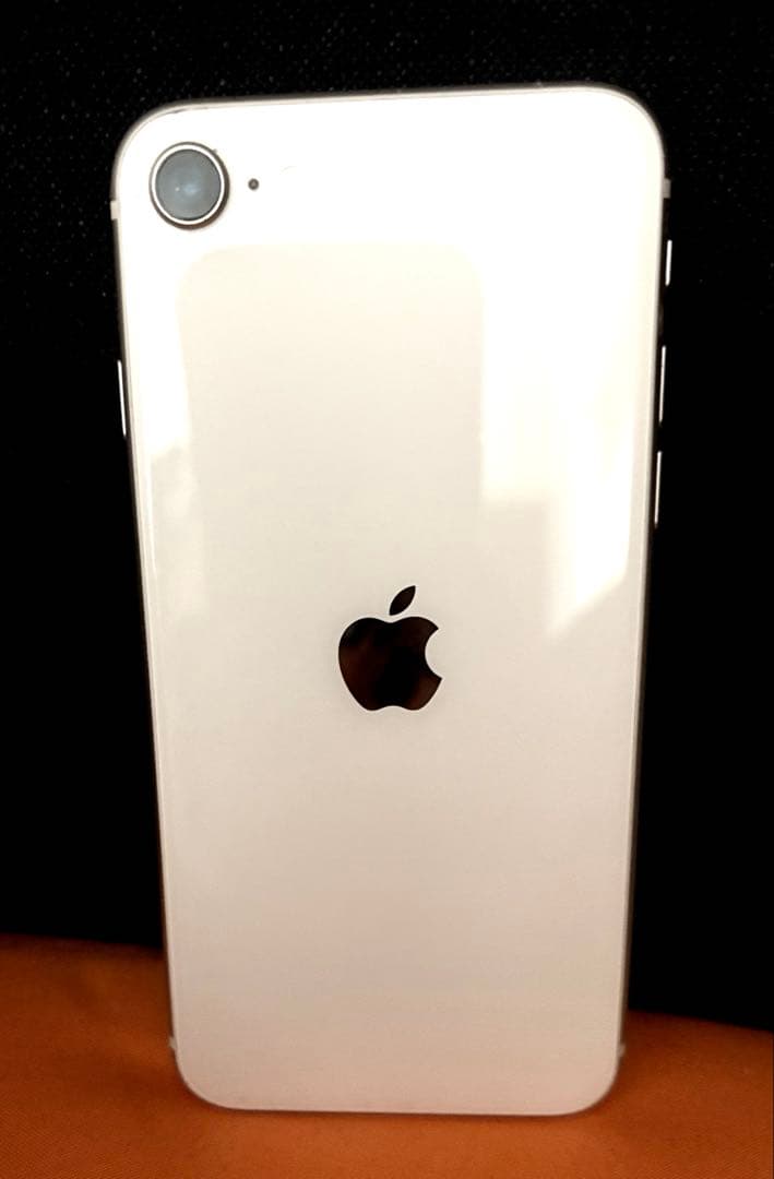 iPhone SE ３世代　本体のみ