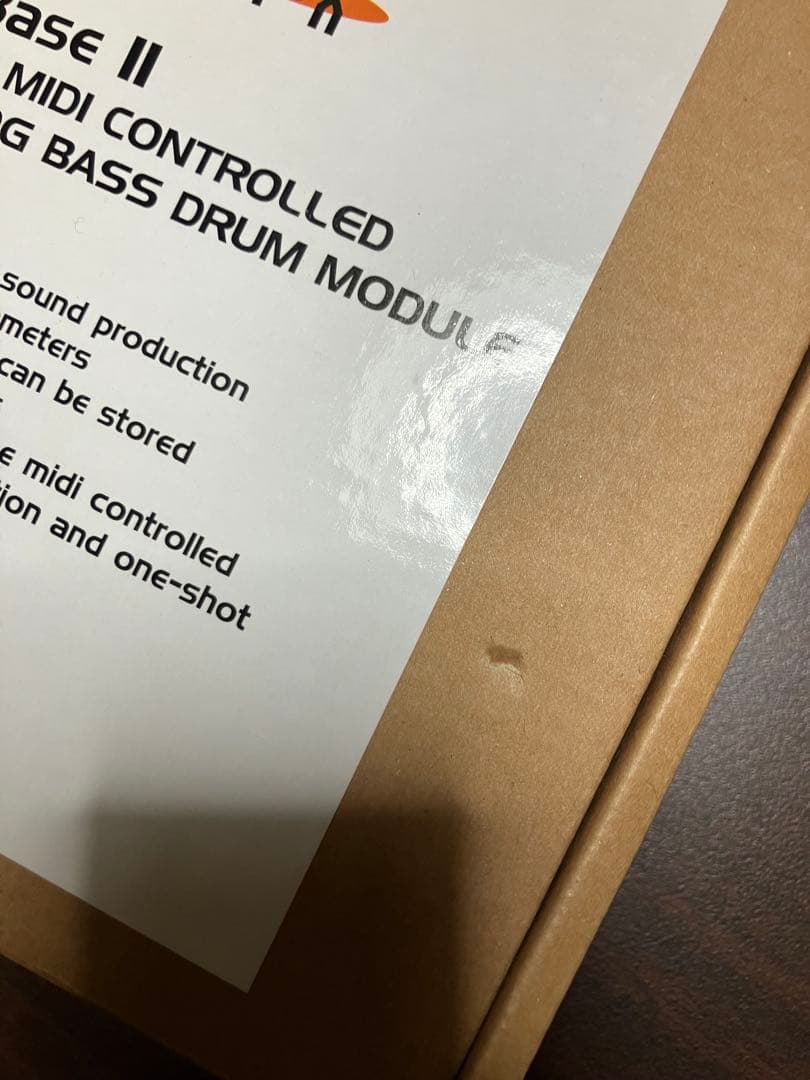 鍵盤楽器 jomox MBase 11