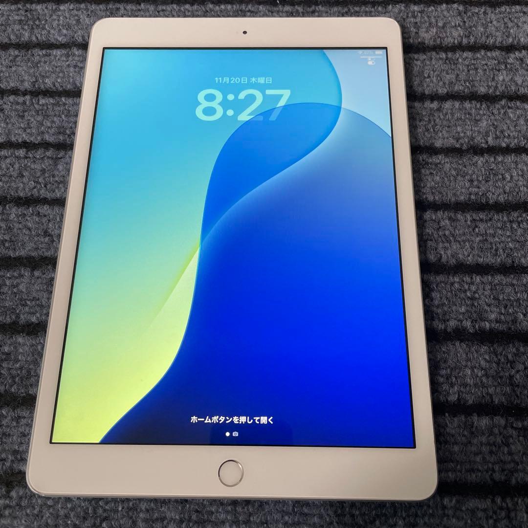 25【早い者勝ち】 iPad 8世代 32GB シルバー