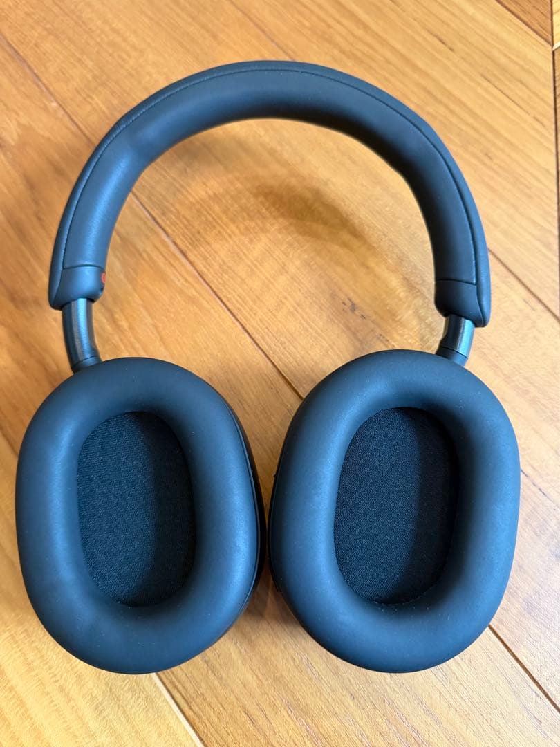 ソニー　ワイヤレスヘッドホンWH-1000XM5 SONY