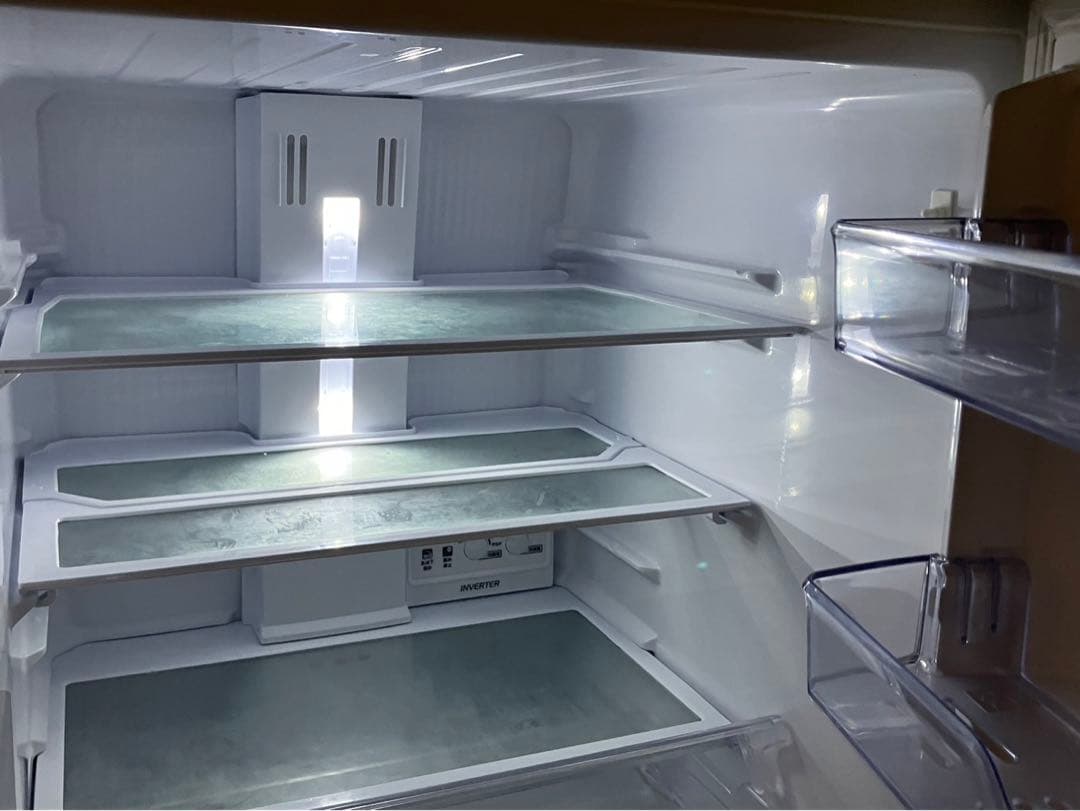 三菱ノンフロン冷凍冷蔵庫　MR-CX-33G-W美品！