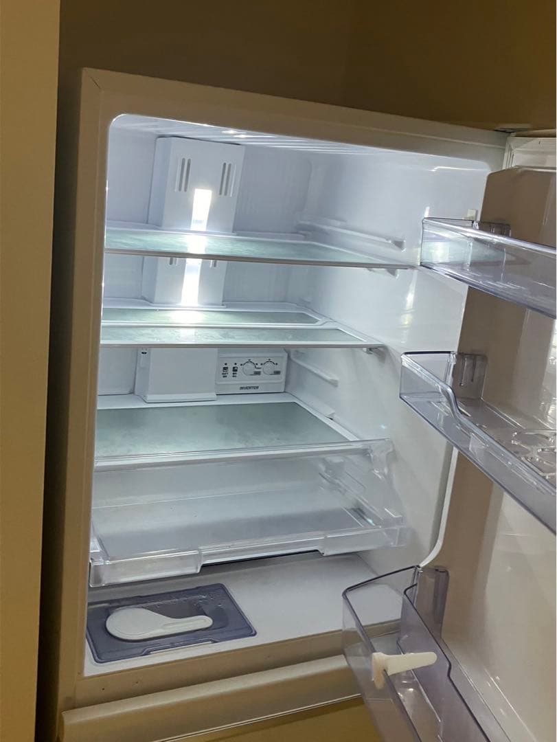 三菱ノンフロン冷凍冷蔵庫　MR-CX-33G-W美品！