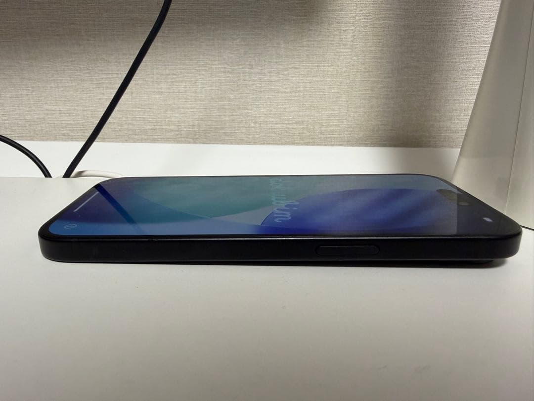 Apple iPhone 15 Black 本体　128GB