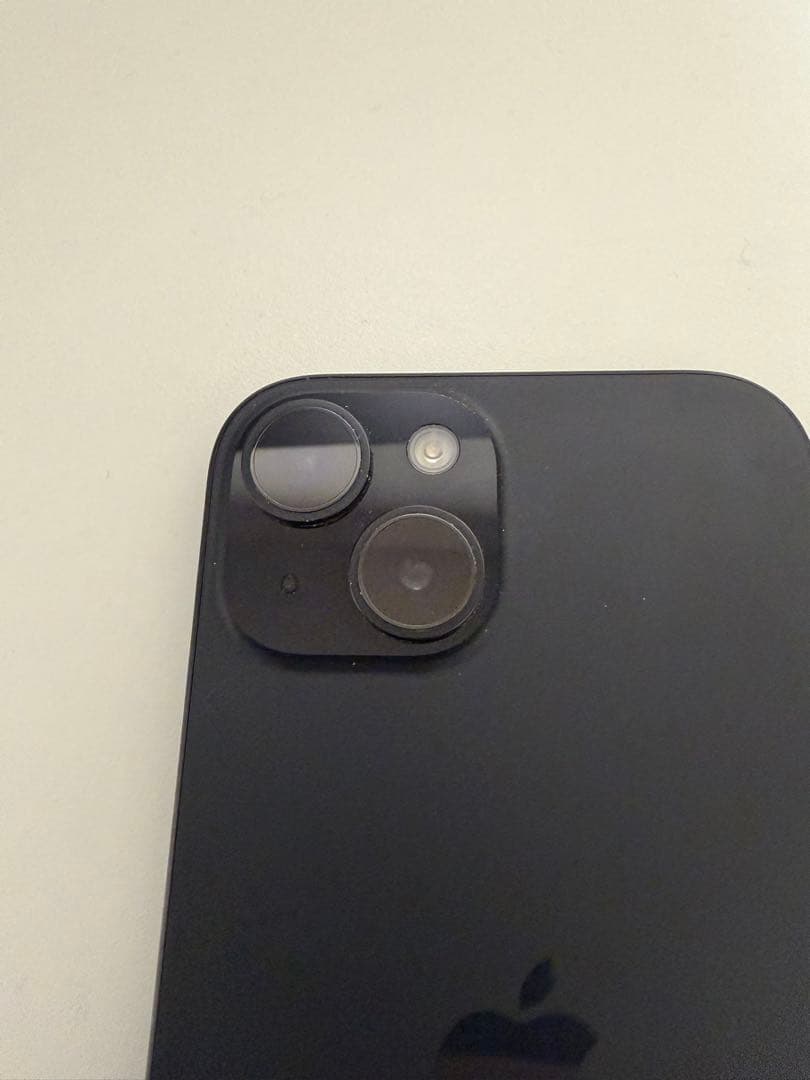 Apple iPhone 15 Black 本体　128GB