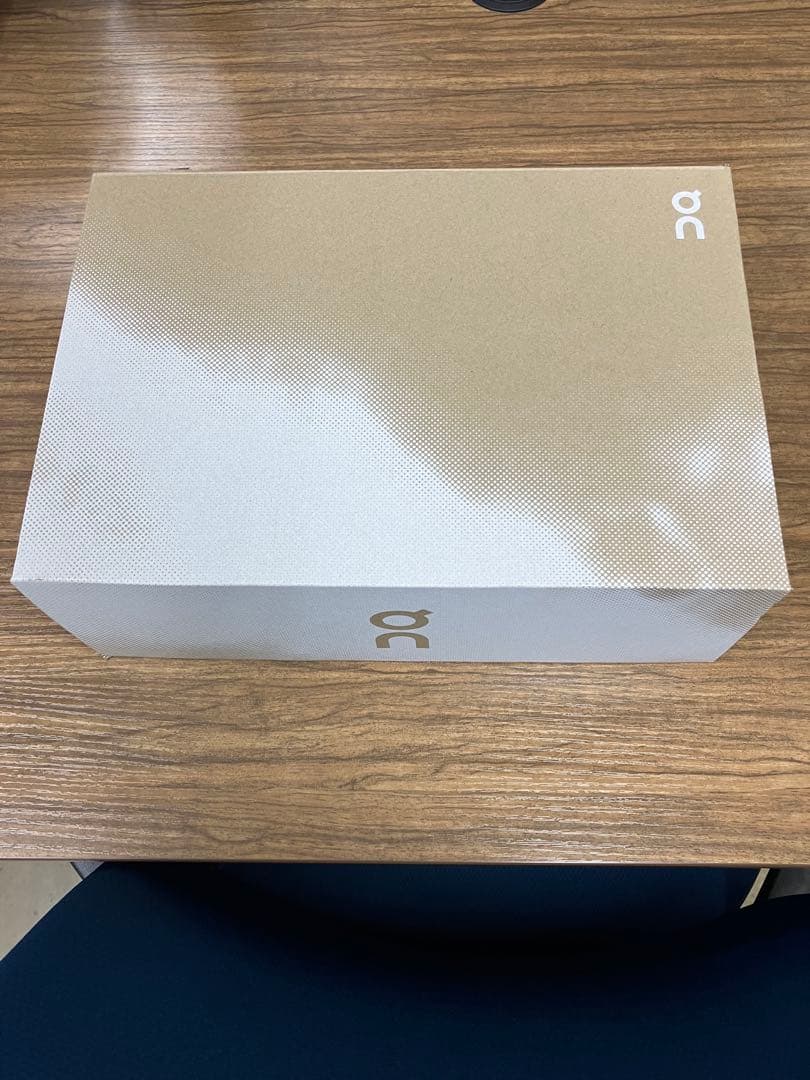 アディゼロボストン13