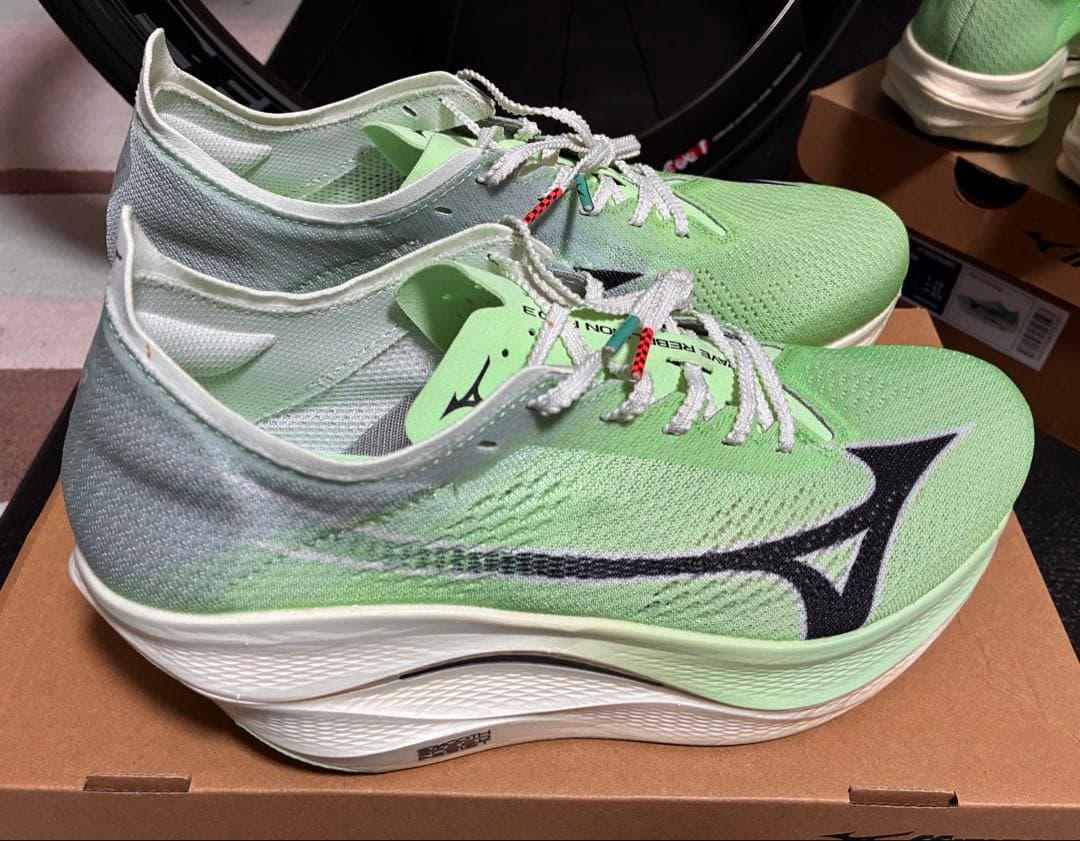 Mizuno ウエーブリベリオン PRO3 & LOW 27.5cm 2足セット