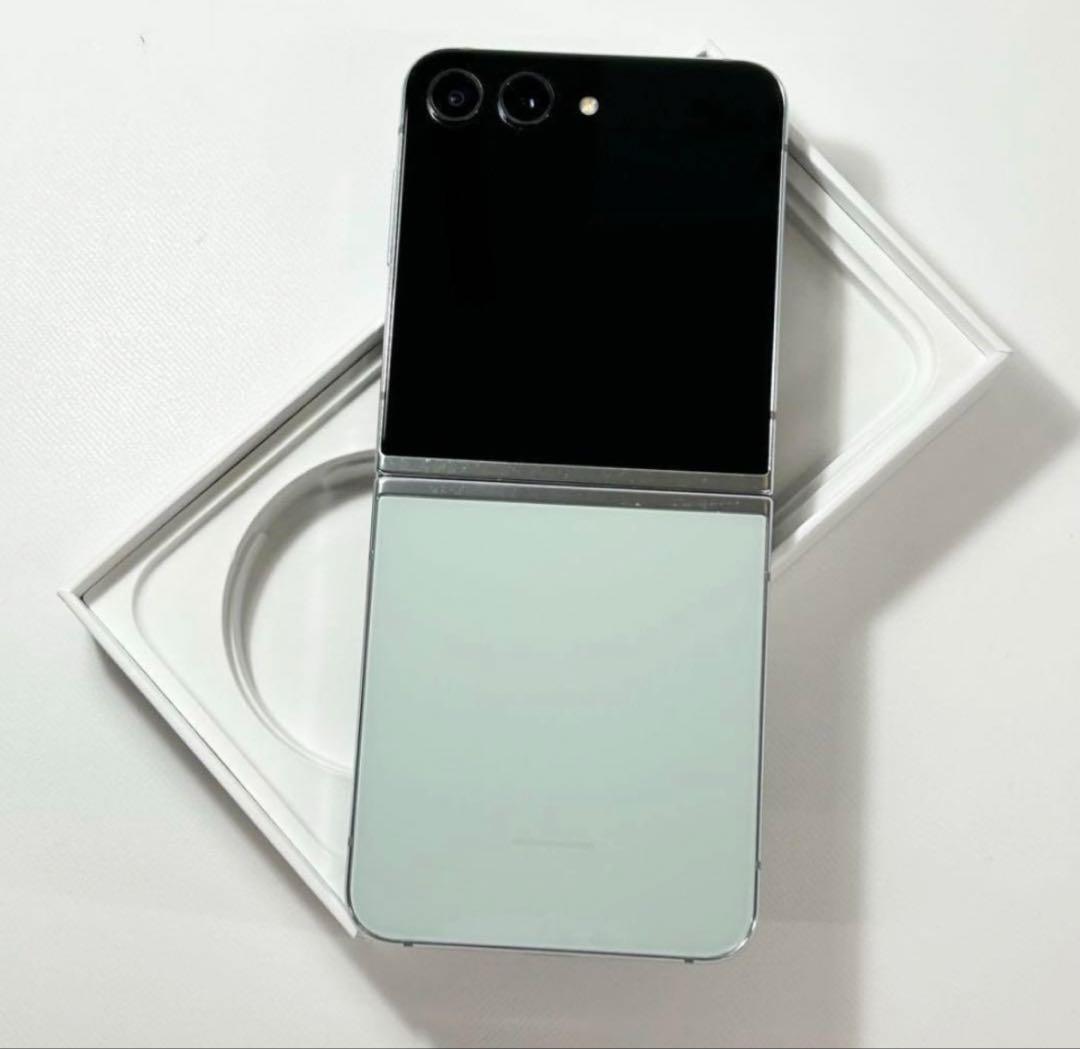 【超美品】Android Galaxy Flip 5｜512gb｜SIMフリー版