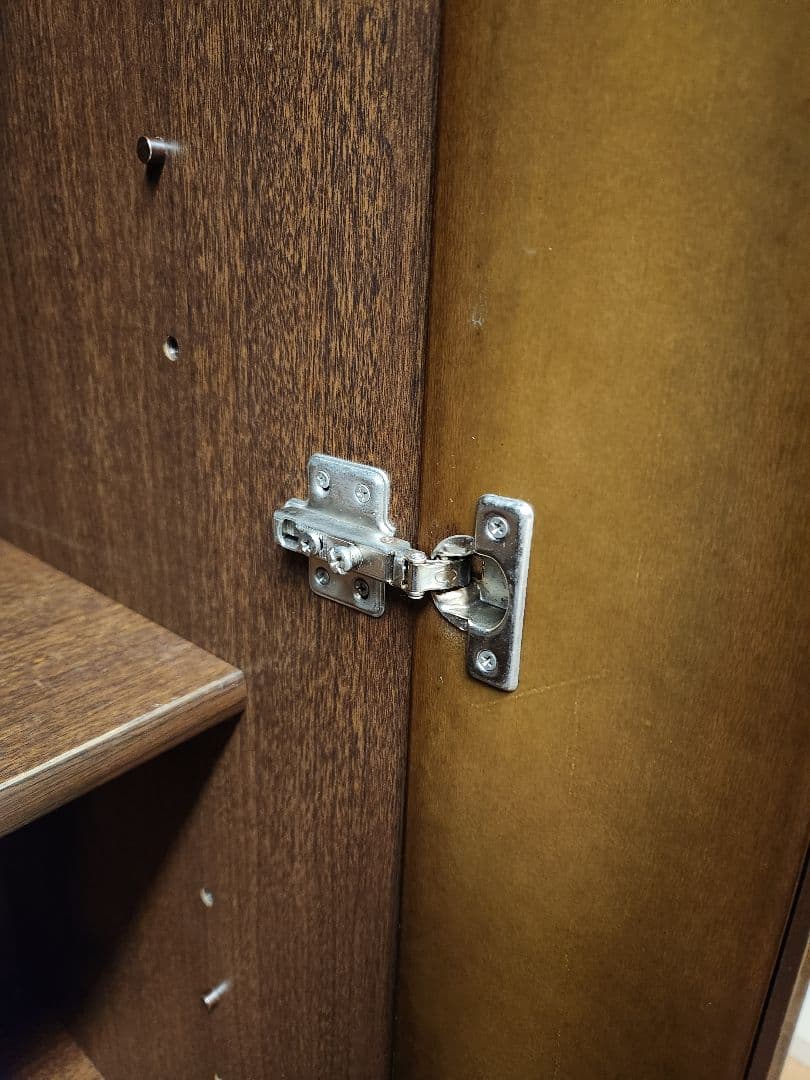 ※12/7まで【レトロ品】食器棚　キャビネット　アンティーク　ガラス扉付