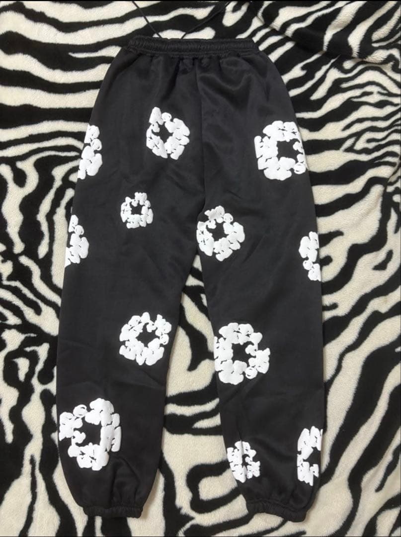 【国内入手困難】早い者勝ち‼️DENIM TEARS セットアップ 花柄プリント