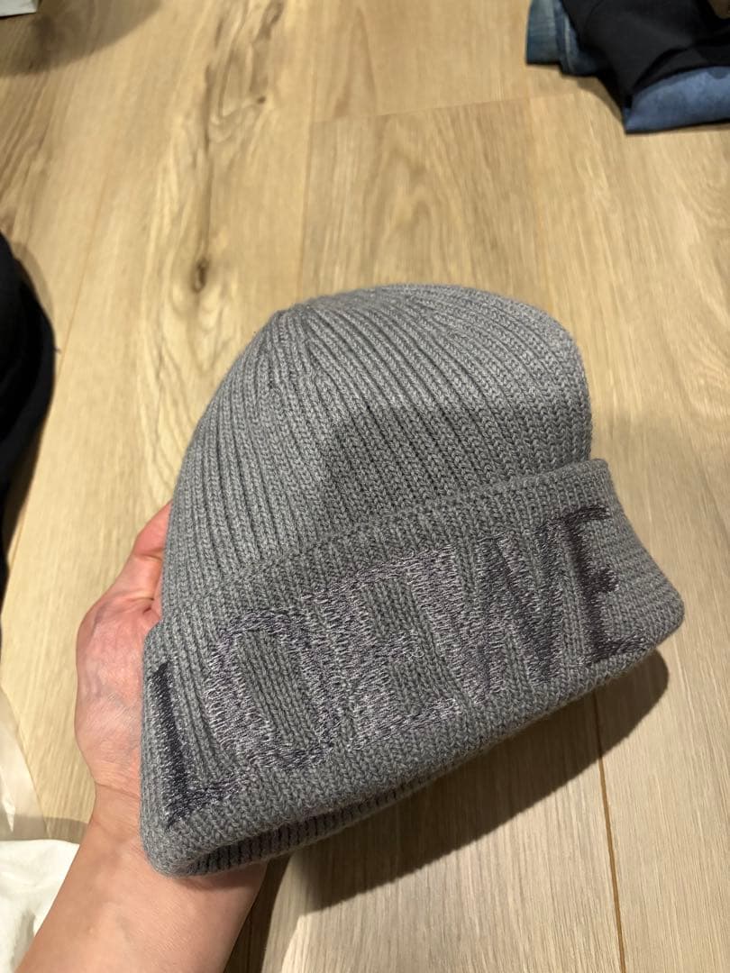 ロエベ　ニット帽