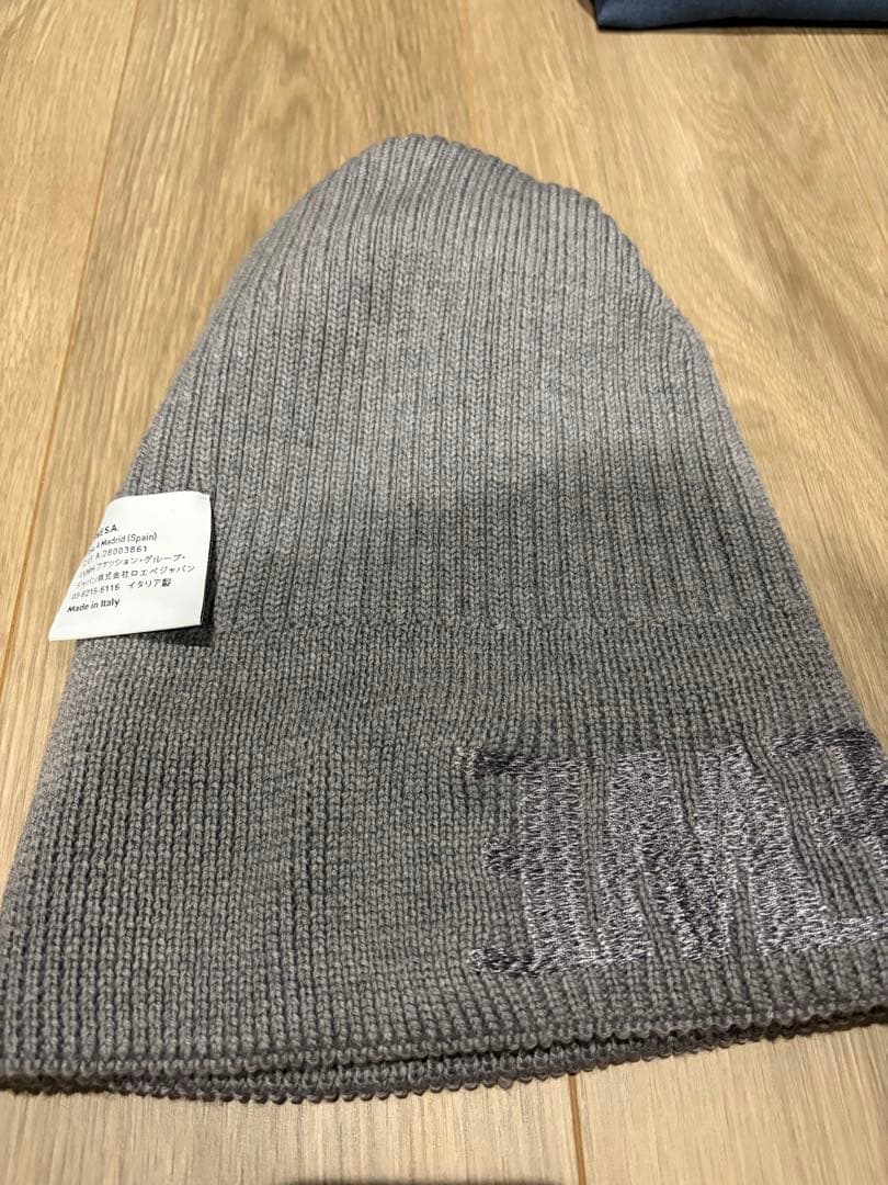 ロエベ　ニット帽