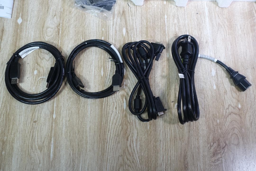 【 未使用 】HP ProDisplay 23.8インチワイドモニター P244