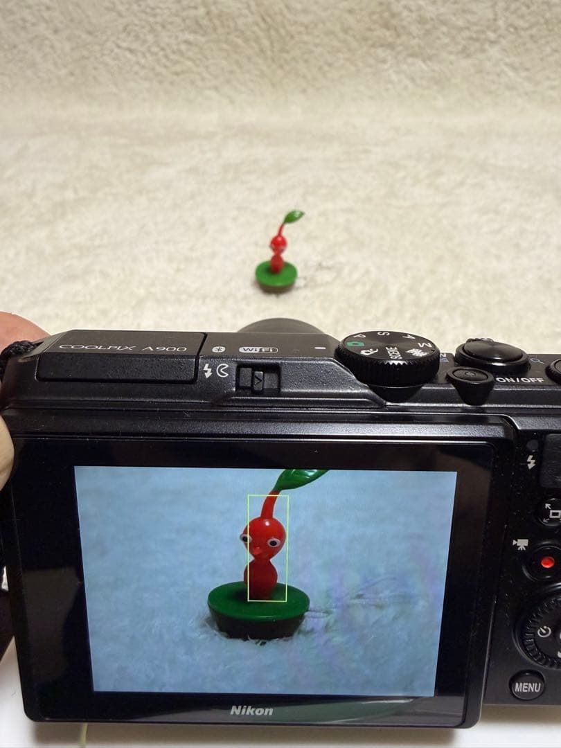 Nikon COOLPIX A900 デジタルカメラ ブラック　訳アリ