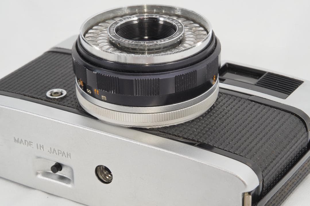 OLYMPUS TRIP 35 分解整備,清掃済 正常動作（赤ベロ出ます）113