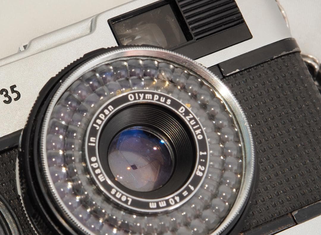 OLYMPUS TRIP 35 分解整備,清掃済 正常動作（赤ベロ出ます）113