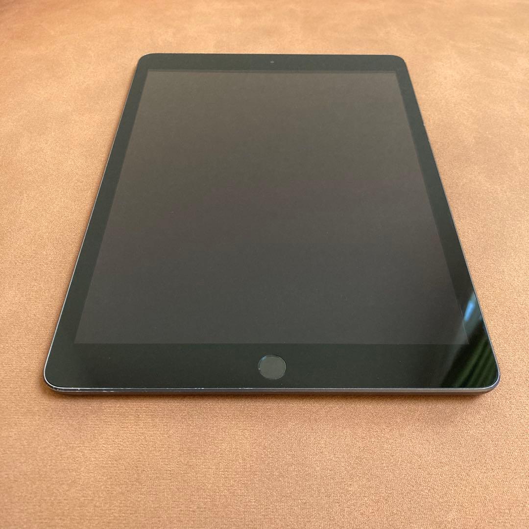 3495【早い者勝ち】iPad7 第7世代 32GB WIFIモデル☆