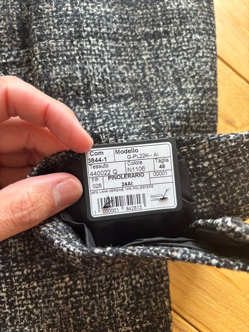 未使用　TAGLIATOR タリアトーレ ウールジャケット48 グレー系チェック