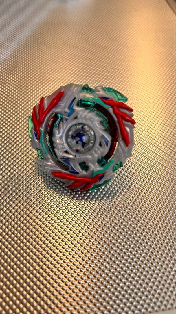 ベイブレードバースト ドレインファブニル8.Nt クリムゾンホワイトver