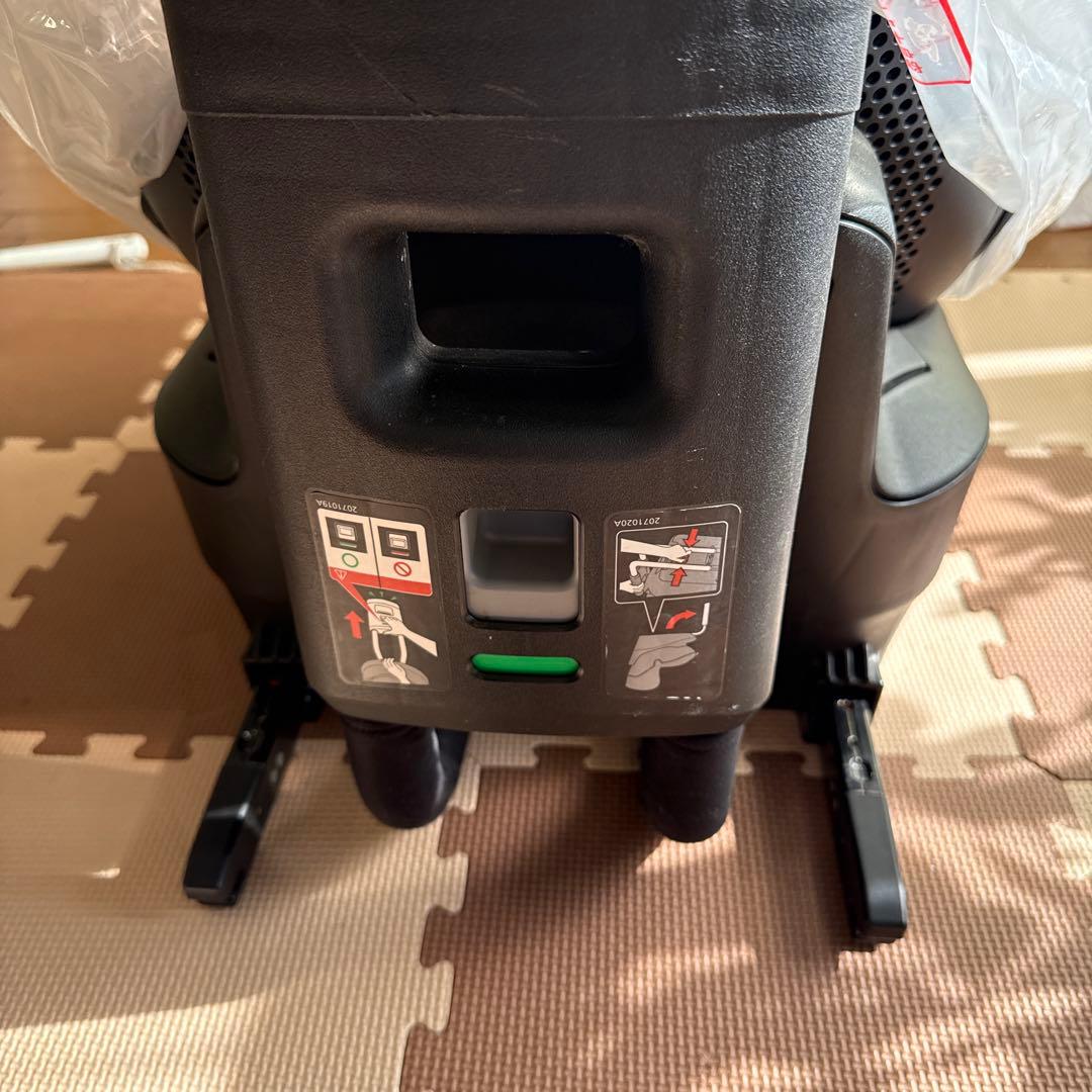 値下　エールベベ　クルット5i グランス　グランスネイビー　ISOFIX