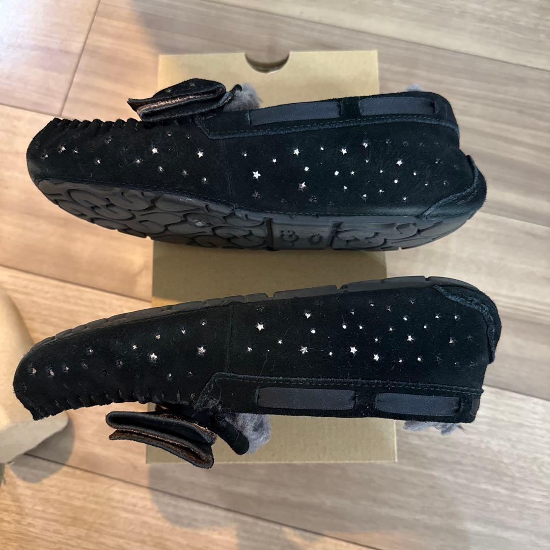 UGG ダコタスターガール ブラック リボン付き モカシン 24cm