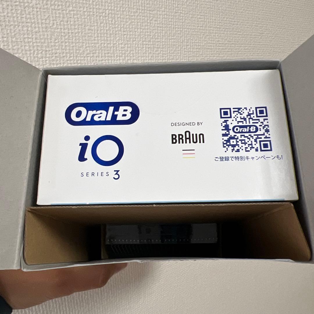 オーラルB iO3 フロスセット 【未使用、撮影のため外箱だけ開封】