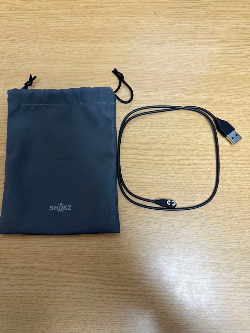 イヤホン SHOKZ OPEN RUN