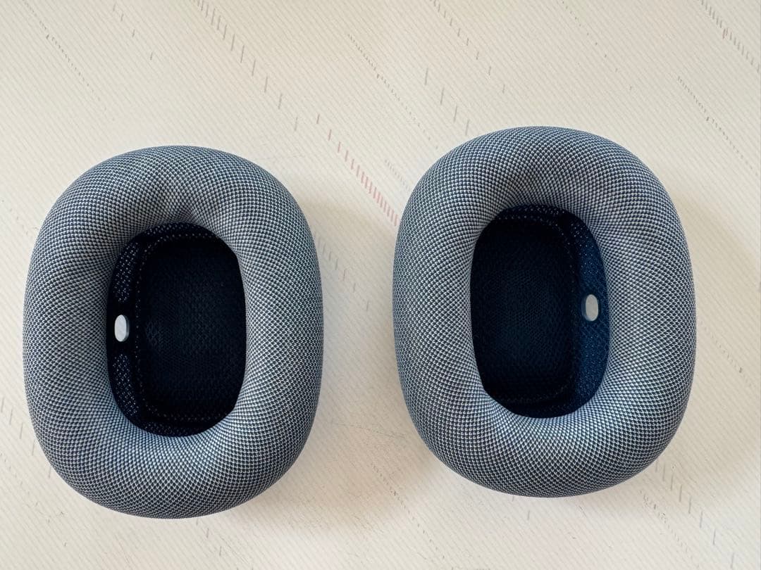 AirPods Max シルバー（Lightning）