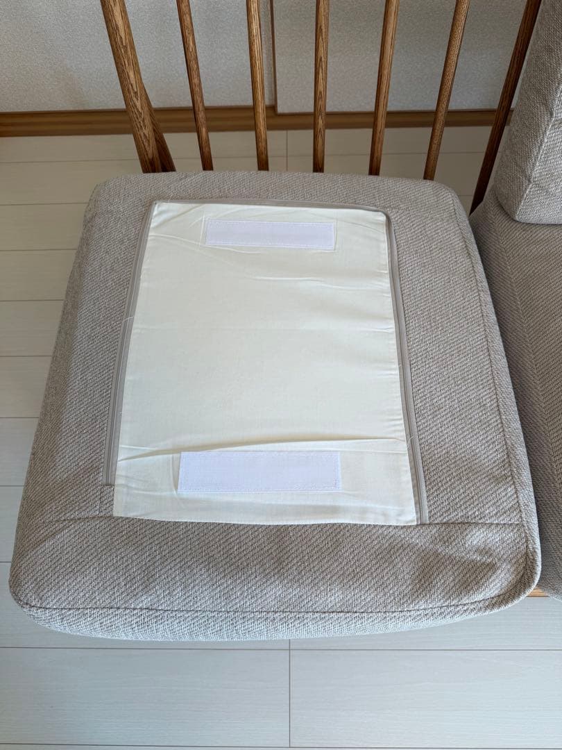 美品MOMONATURAL3人掛けソファ　ベージュ