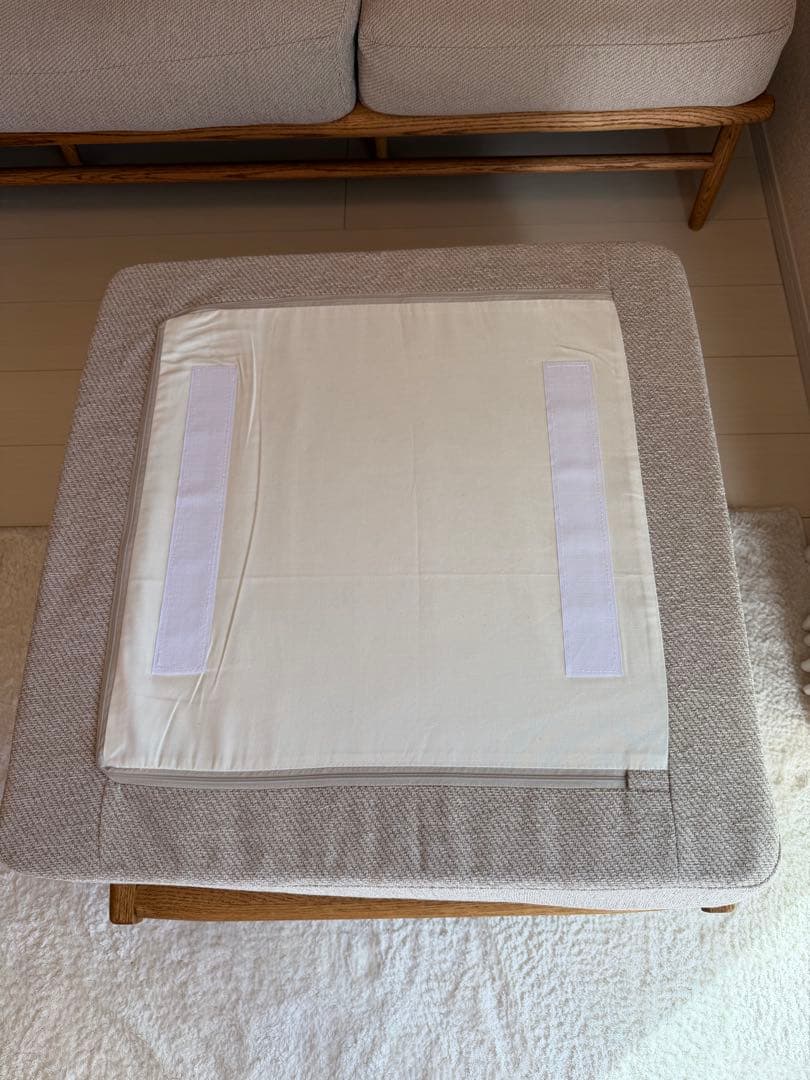 美品MOMONATURAL3人掛けソファ　ベージュ