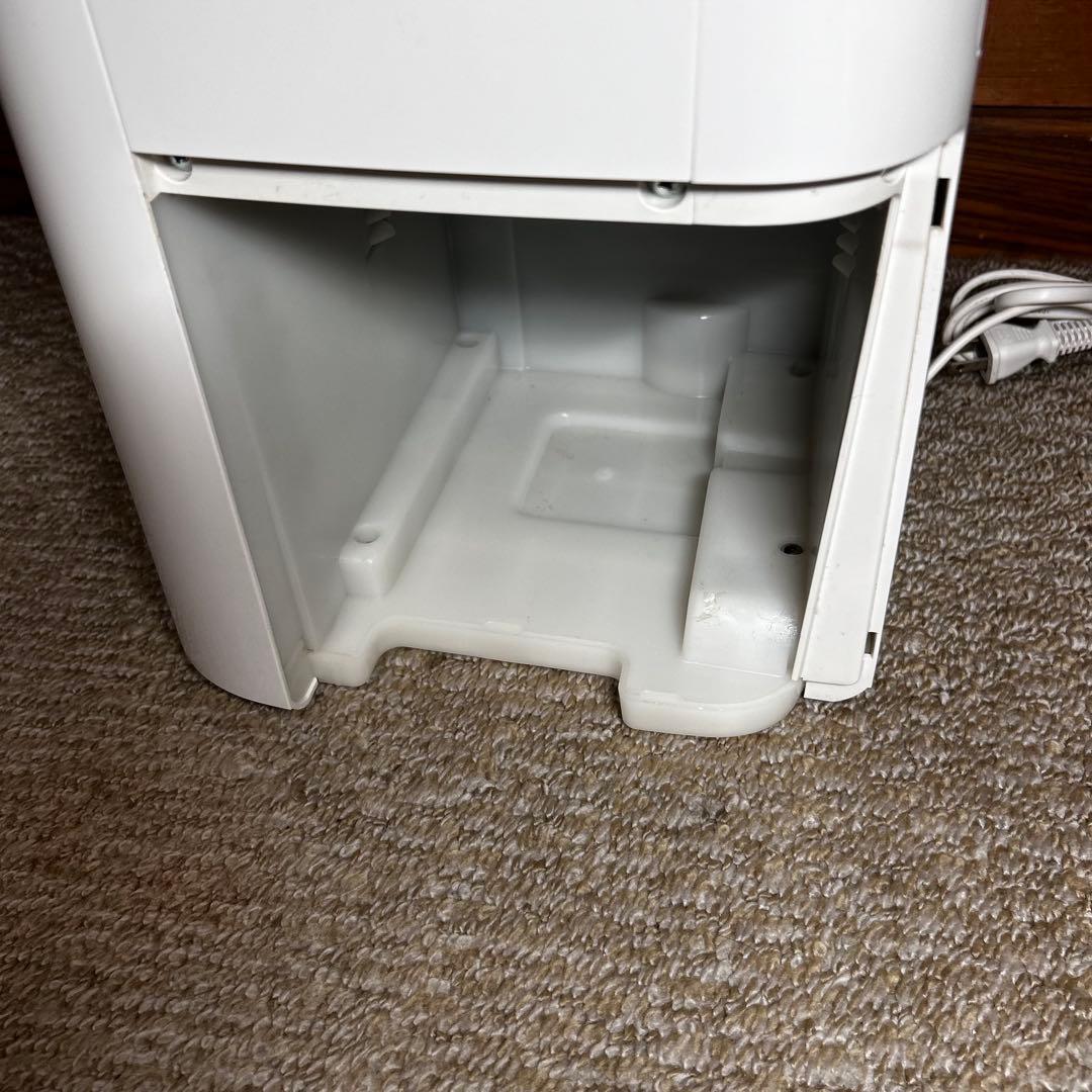 【超美品】SHARP 除湿機 CV-F120-W