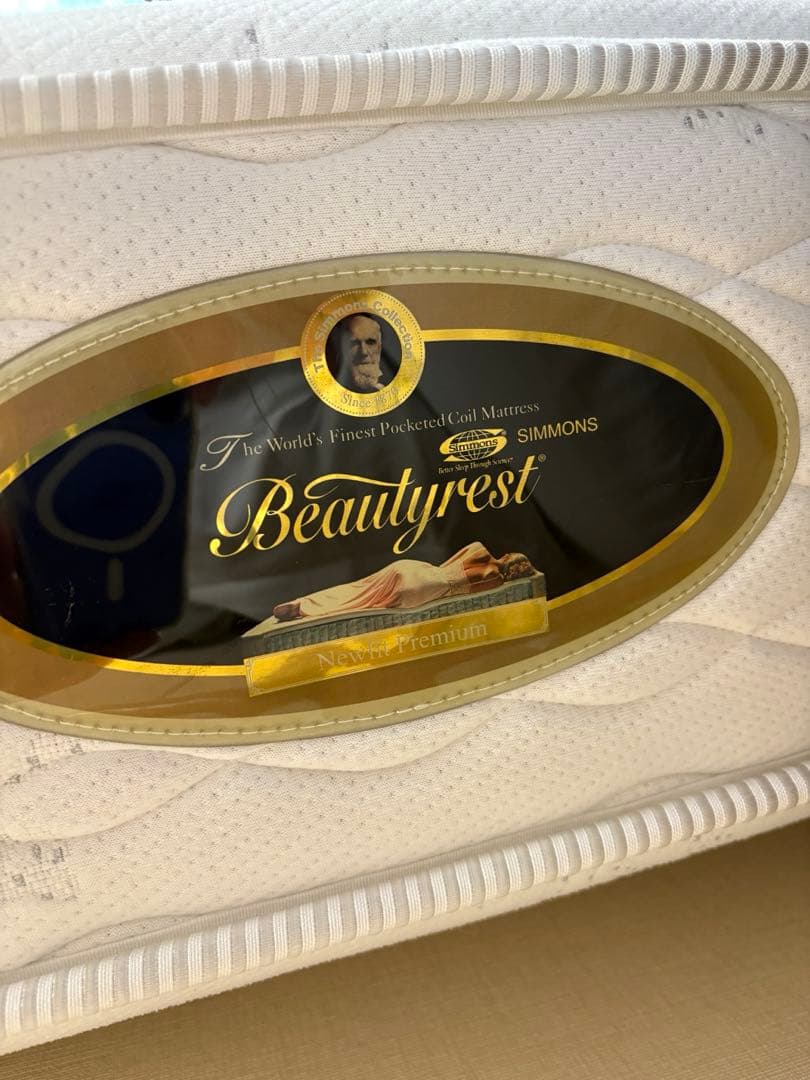 Beautyrest Simmons セミダブルマットレス　クラウンエンパイアー