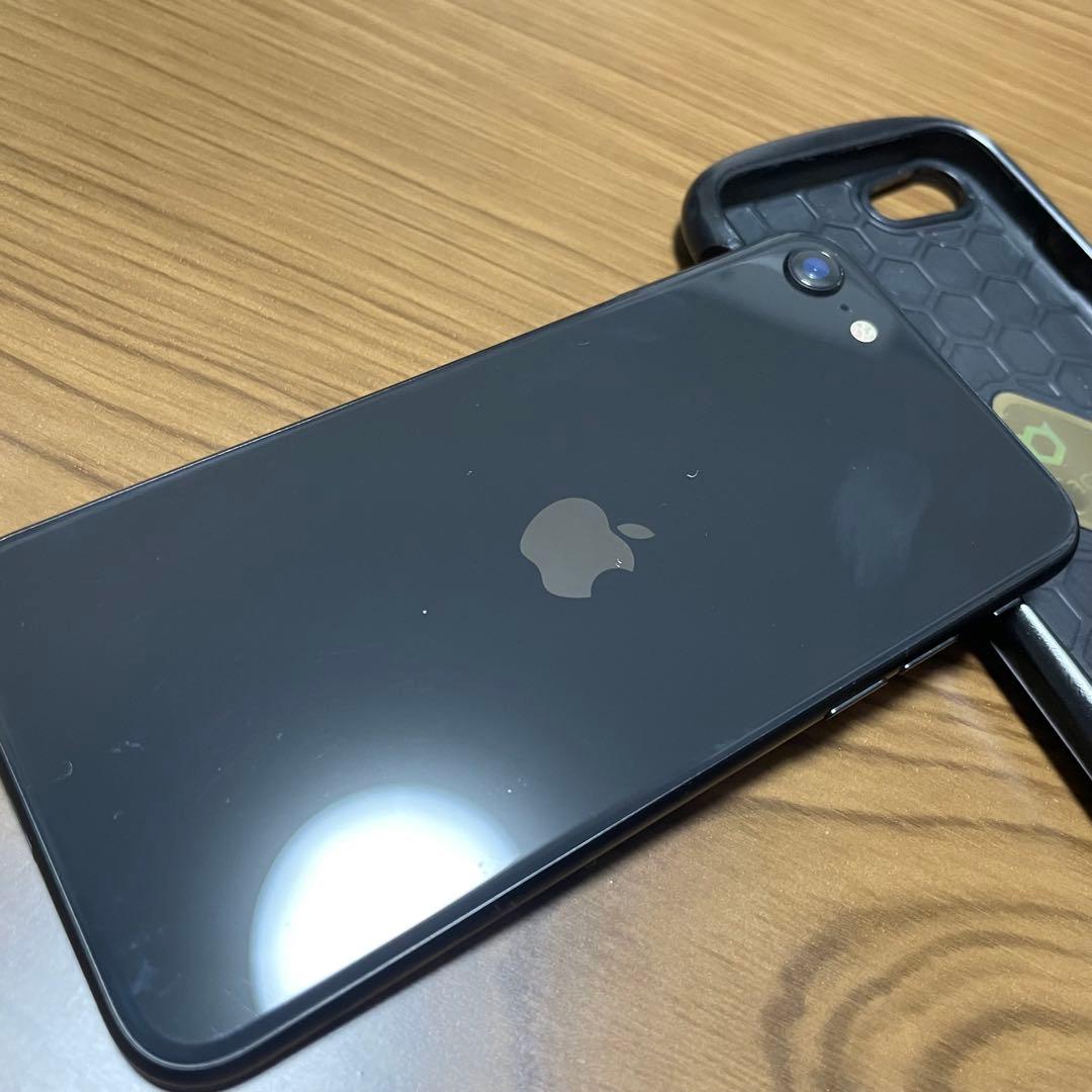 Apple iPhone SE (第2世代) ブラック 256GB