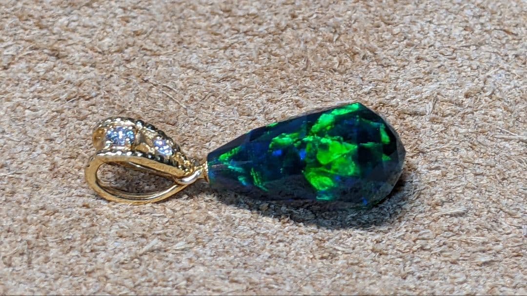 K18 ブリオレットBlack Opal トップ