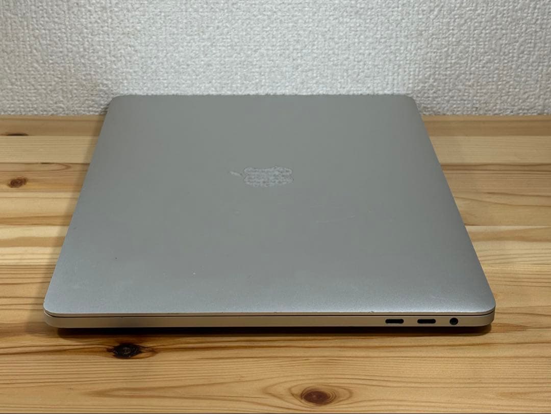 MacBook本体 Apple MacBook Pro 13 2020 i7/16GB/500Gb