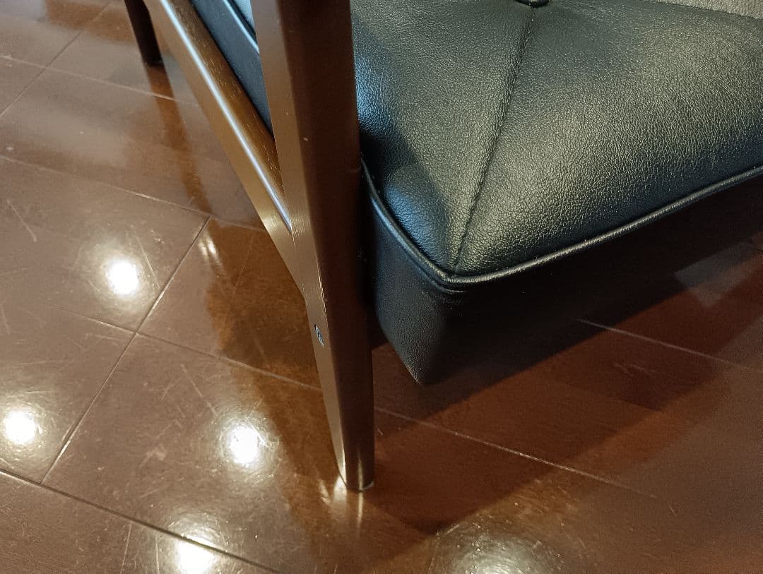 【送料込】カリモク　チェア 1人掛け　ブラック