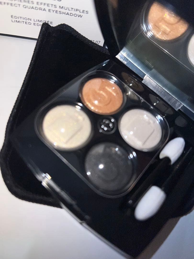 【新品未使用特別限定品】レキャトルオンブル /N°5