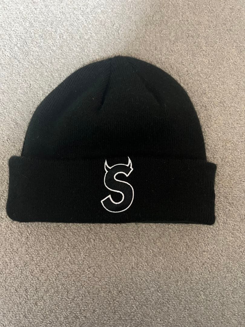 Supreme　New Era　S Logoツノ　Beanie　\