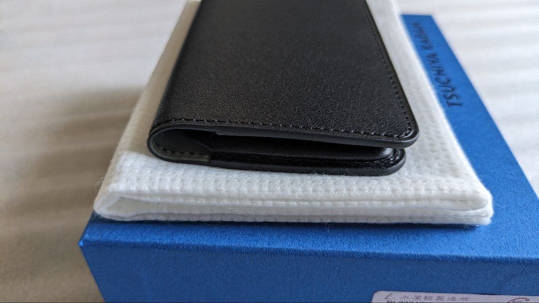 土屋鞄　カードケース　ブラックヌメ