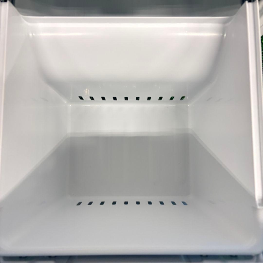 764 東芝　2024年製　冷蔵庫　100L強　小型　一人暮らし　右開き　2ドア