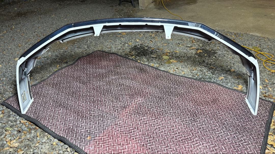 プリウス50後期フロントモデリスタ　美品