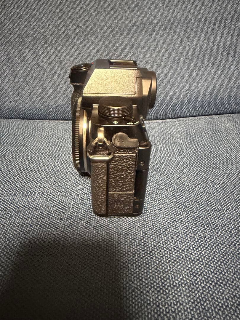 FUJIFILM X-S10 ミラーレス一眼カメラ 本体