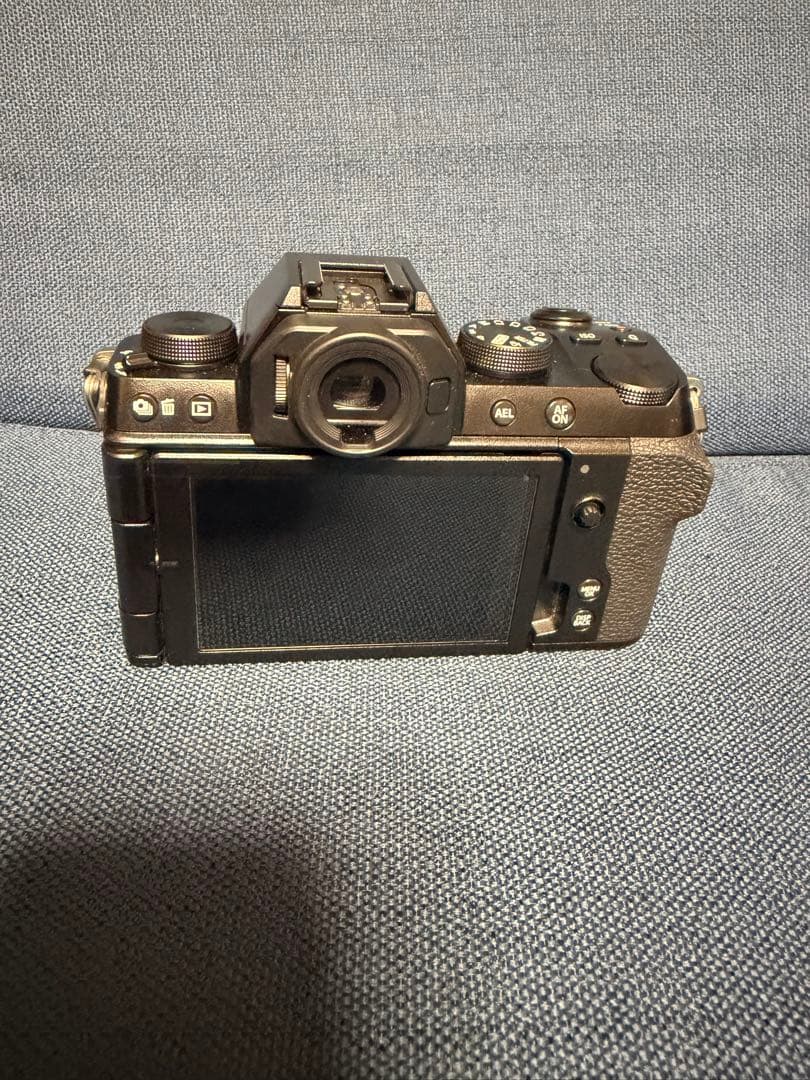 FUJIFILM X-S10 ミラーレス一眼カメラ 本体