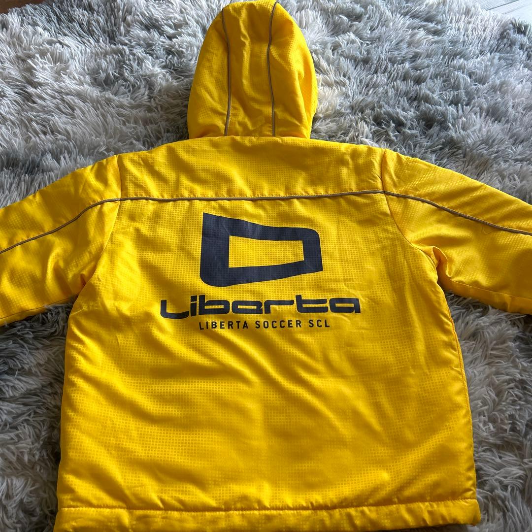 Liberta フード付きジャケットとパンツセット　120