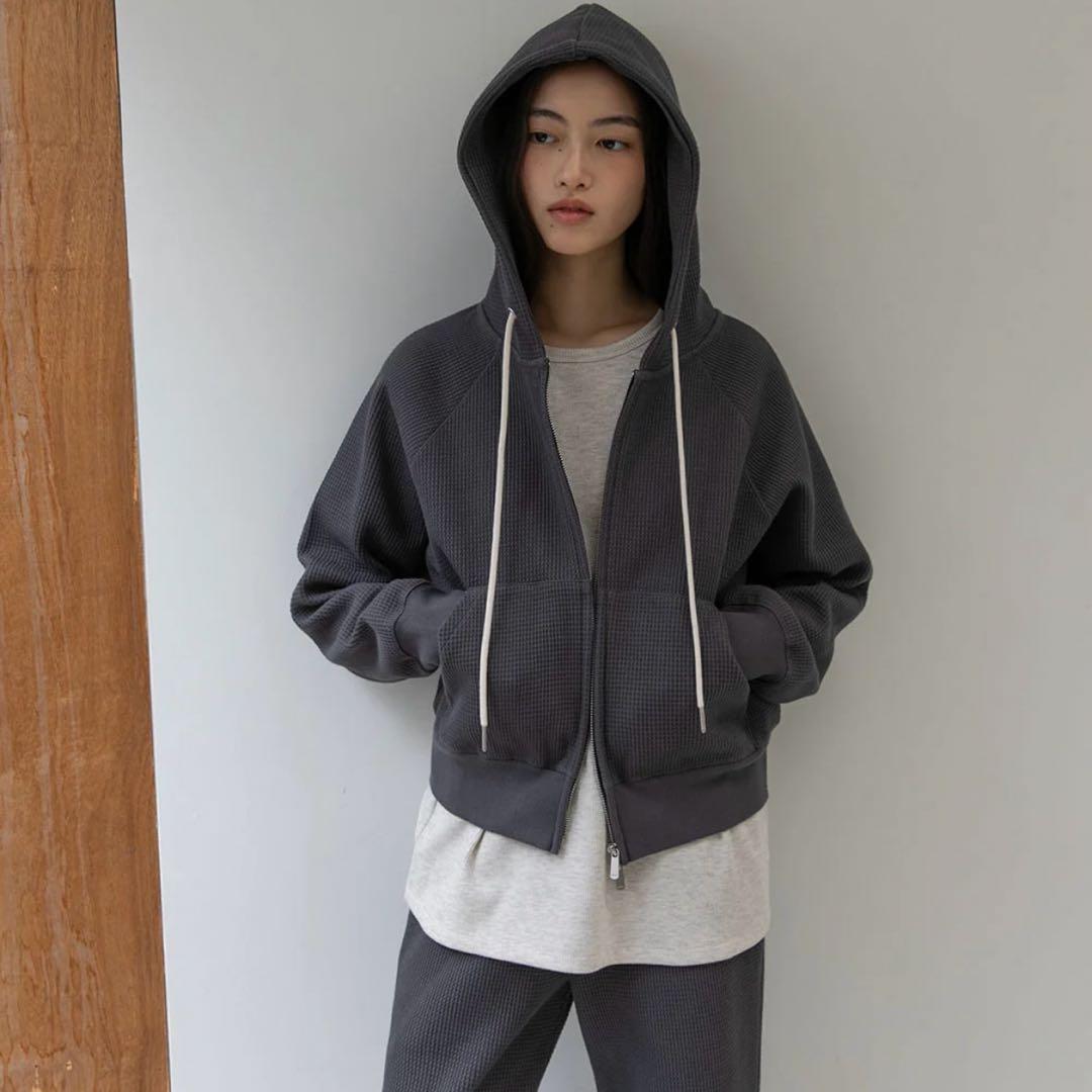 OHOTORO パーカー